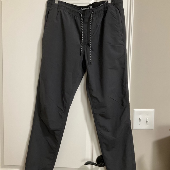 Hurley Nylon Twill Jogger Pant - Picture 3 of 9